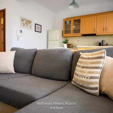 Nathaniel Athens Airport Apartment